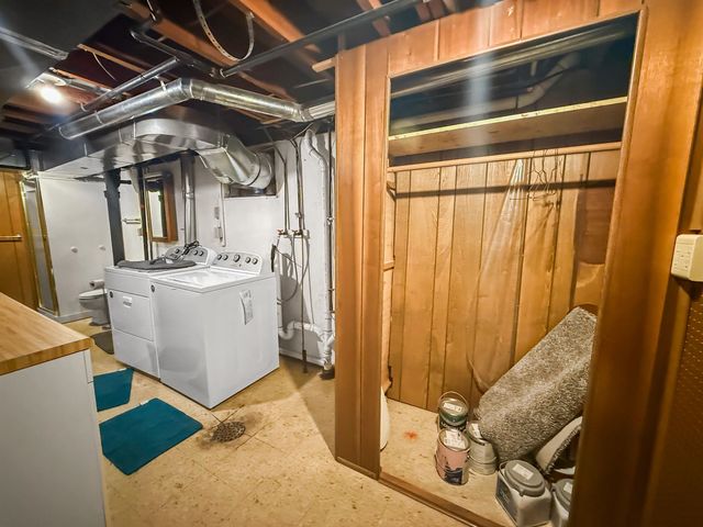 620 13th St NE, Minot, ND 58703