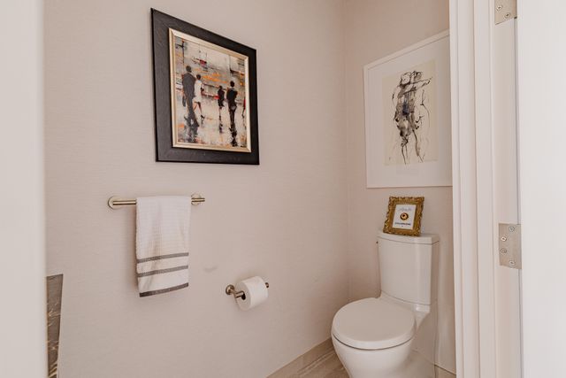 160 2nd Ave S Apt 2602, Nashville, TN 37201