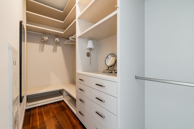 160 2nd Ave S Apt 2602, Nashville, TN 37201