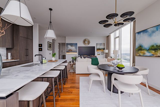 160 2nd Ave S Apt 2602, Nashville, TN 37201
