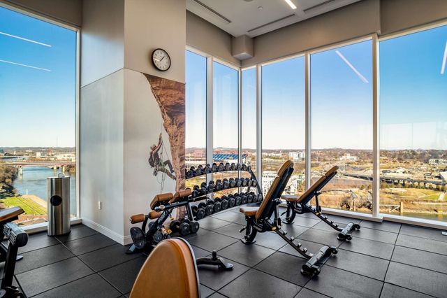 160 2nd Ave S Apt 2602, Nashville, TN 37201