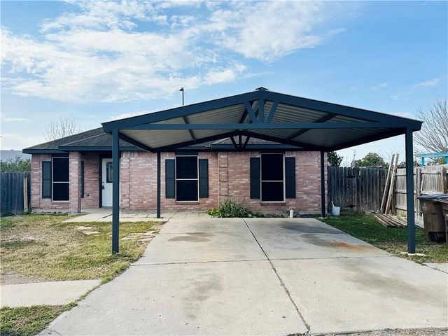 2901 Langer Drive, Edinburg, TX 78542
