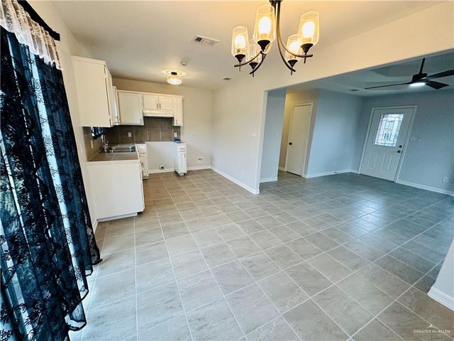 2901 Langer Drive, Edinburg, TX 78542