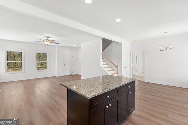 59 Oak Road, Locust Grove, GA 30248