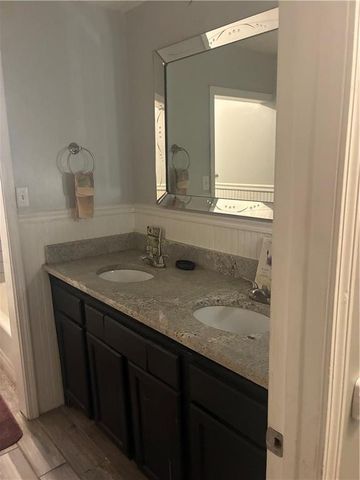 2228 Vaughan Drive E, Mobile, AL 36605