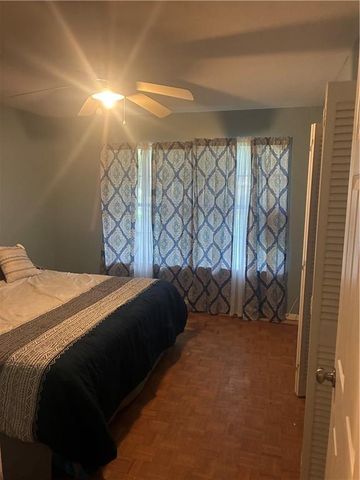 2228 Vaughan Drive E, Mobile, AL 36605