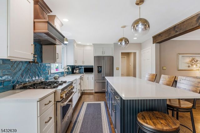717 Hawthorne Ave, Bridgewater Twp., NJ 08805