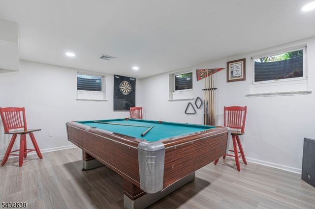 717 Hawthorne Ave, Bridgewater Twp., NJ 08805
