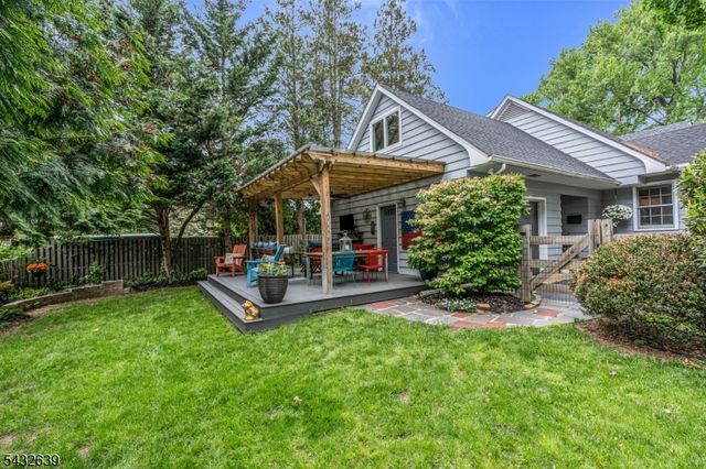 717 Hawthorne Ave, Bridgewater Twp., NJ 08805