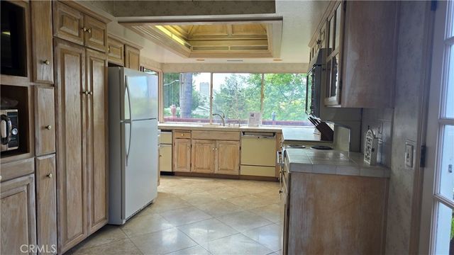 24292 Sunnybrook, Lake Forest, CA 92630