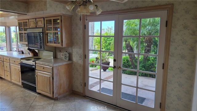 24292 Sunnybrook, Lake Forest, CA 92630