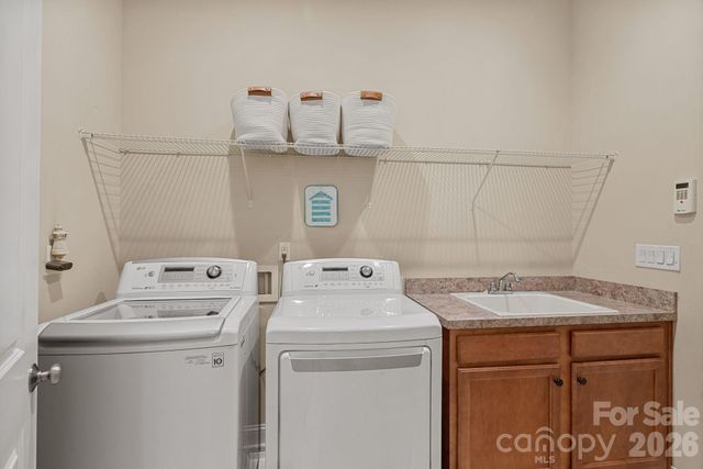 432 Granite Lake Court, Denver, NC 28307