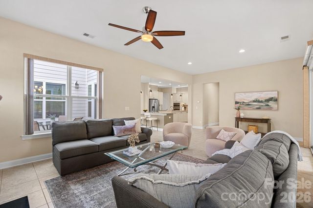 432 Granite Lake Court, Denver, NC 28307