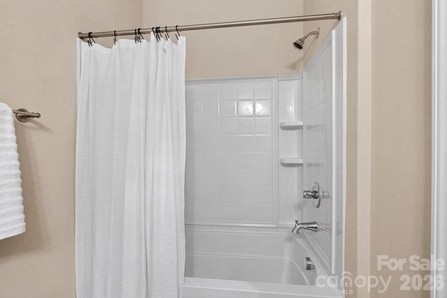 432 Granite Lake Court, Denver, NC 28307