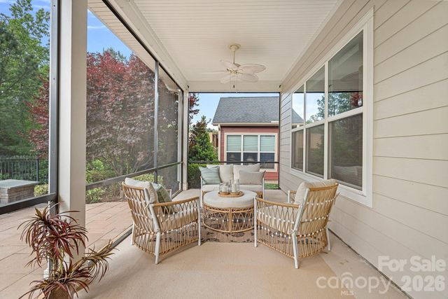 432 Granite Lake Court, Denver, NC 28307