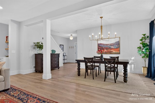 7860 Sandy Hollow Drive, Alto, MI 49302
