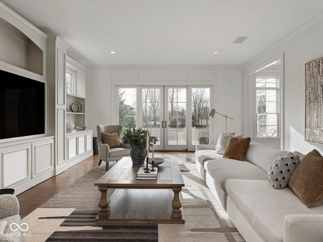 2361 Finchley Road, Carmel, IN 46032