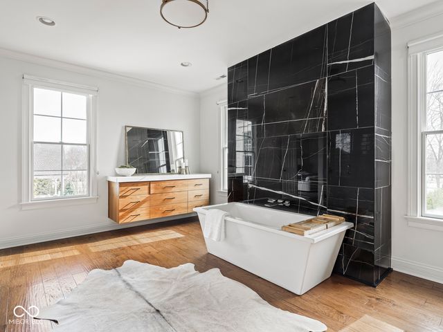 2361 Finchley Road, Carmel, IN 46032