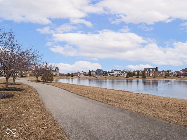 2361 Finchley Road, Carmel, IN 46032