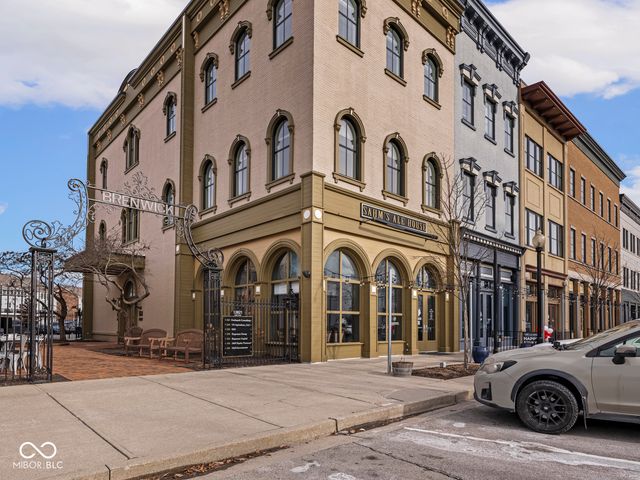 2361 Finchley Road, Carmel, IN 46032