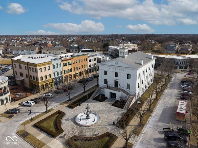 2361 Finchley Road, Carmel, IN 46032