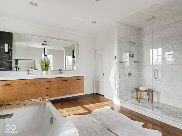 2361 Finchley Road, Carmel, IN 46032