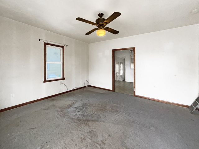 4012 Amherst Street, Des Moines, IA 50313