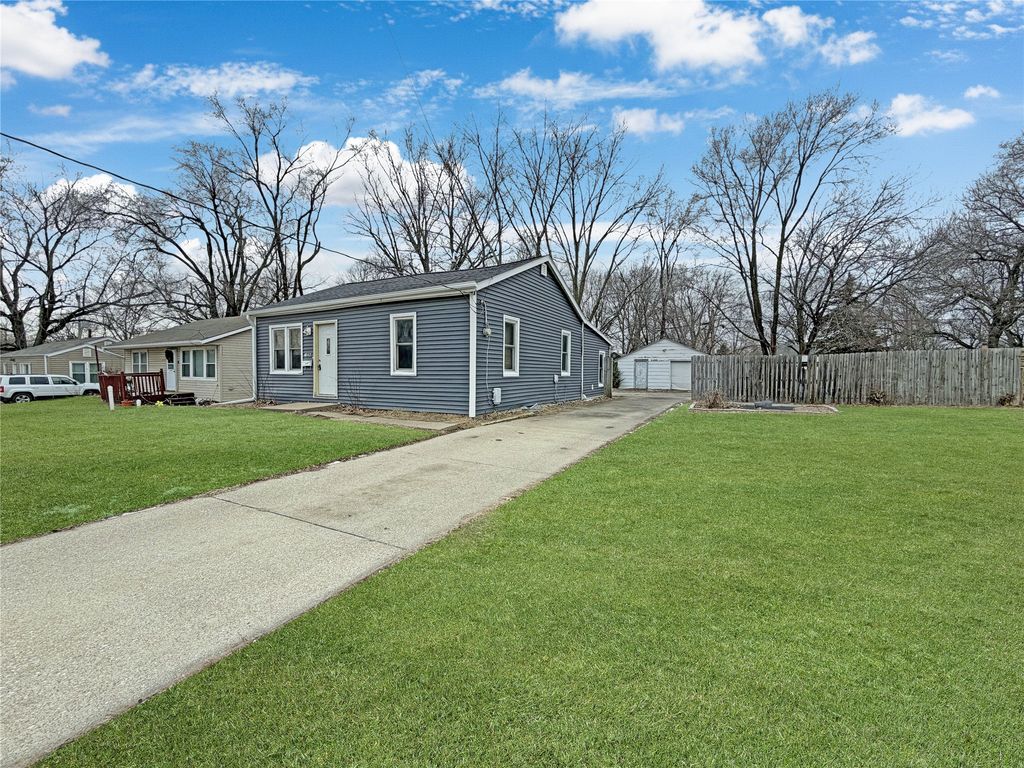 4012 Amherst Street, Des Moines, IA 50313