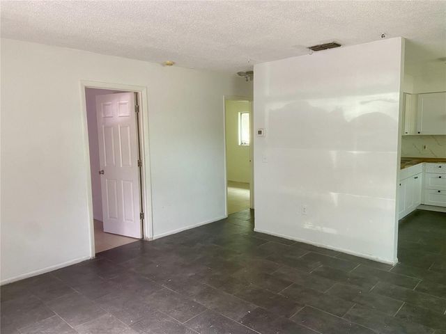 5613 7TH STREET COURT E, Bradenton, FL 34203