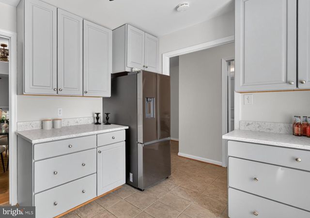 5502 BEACONSFIELD CT, Burke, VA 22015