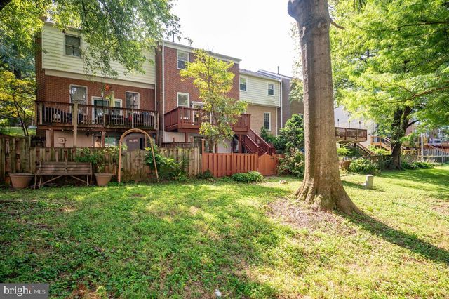 5502 BEACONSFIELD CT, Burke, VA 22015