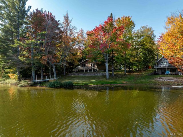 3954 Hayward Road, Munising, MI 49862