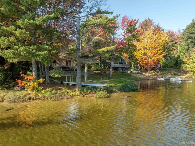 3954 Hayward Road, Munising, MI 49862