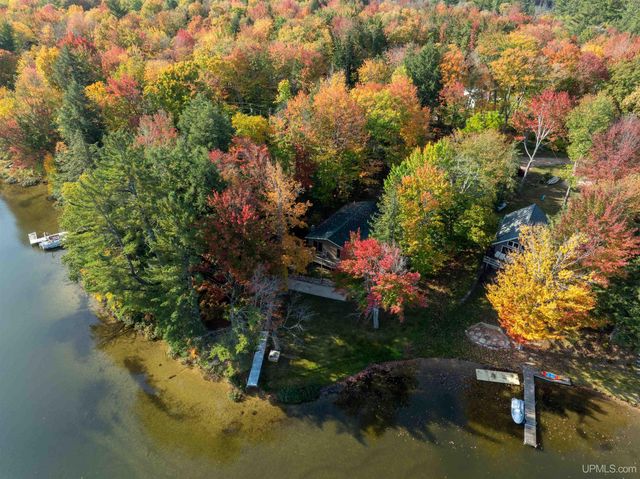 3954 Hayward Road, Munising, MI 49862