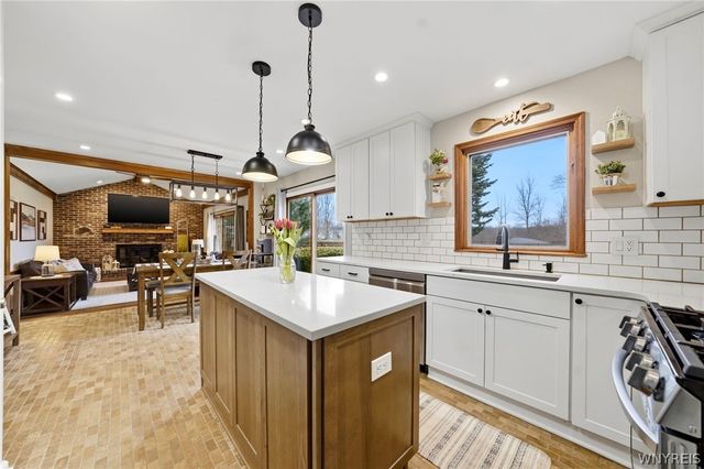 9165 Greiner Road, Clarence, NY 14031