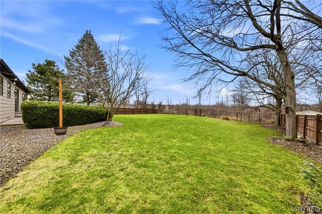 9165 Greiner Road, Clarence, NY 14031