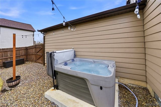 9165 Greiner Road, Clarence, NY 14031