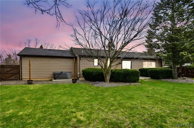 9165 Greiner Road, Clarence, NY 14031