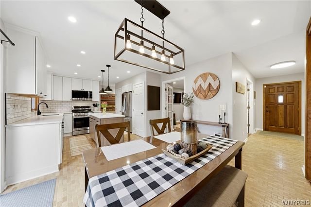 9165 Greiner Road, Clarence, NY 14031