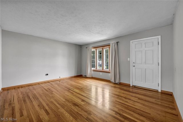 4630 W 190th Street, Cleveland, OH 44135