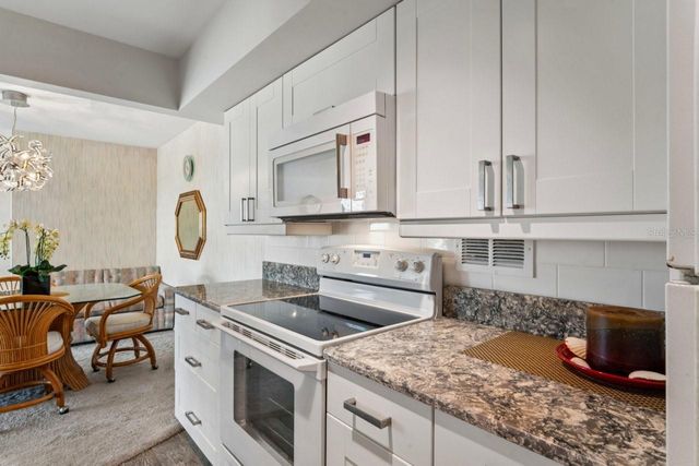 10355 PARADISE BOULEVARD 604, Treasure Island, FL 33706