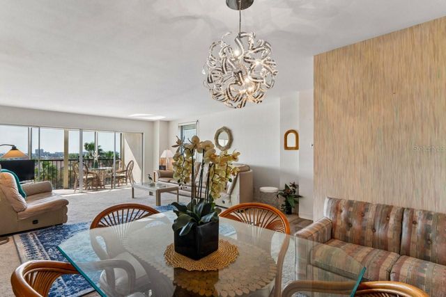 10355 PARADISE BOULEVARD 604, Treasure Island, FL 33706