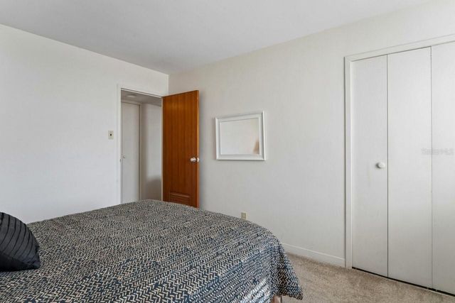 10355 PARADISE BOULEVARD 604, Treasure Island, FL 33706