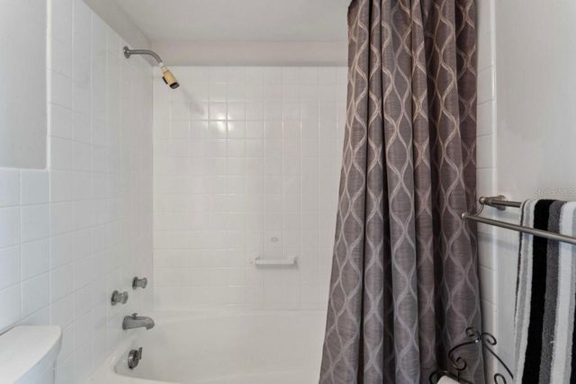 10355 PARADISE BOULEVARD 604, Treasure Island, FL 33706