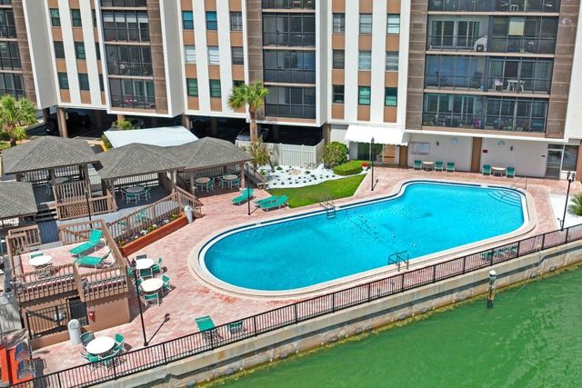 10355 PARADISE BOULEVARD 604, Treasure Island, FL 33706