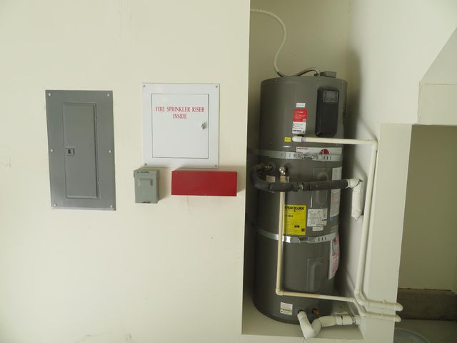 7946 Pitcher St, Citrus Heights, CA 95610