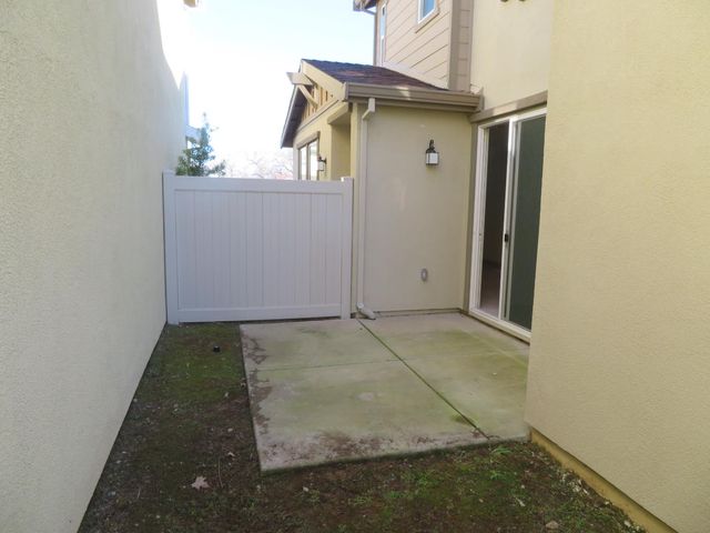 7946 Pitcher St, Citrus Heights, CA 95610