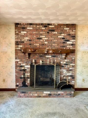 4122 Acushnet Ave, New Bedford, MA 02745