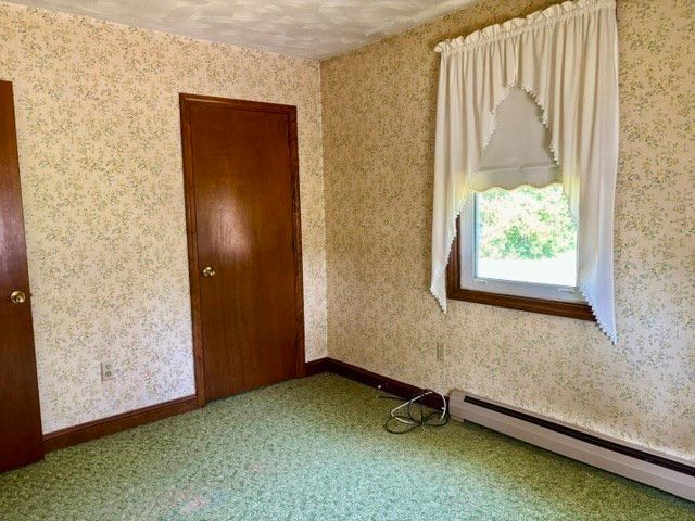 4122 Acushnet Ave, New Bedford, MA 02745