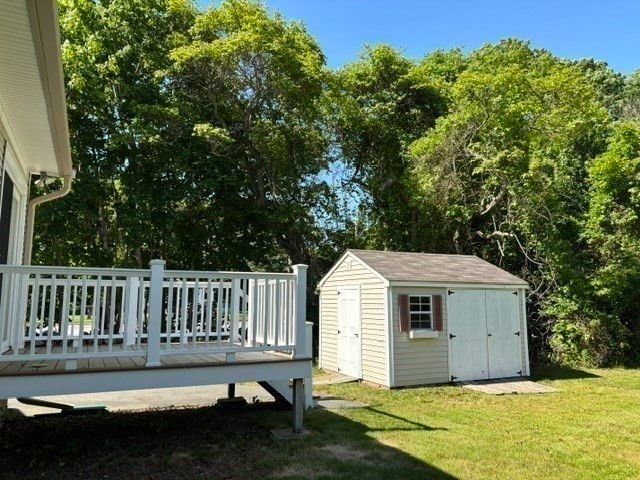 4122 Acushnet Ave, New Bedford, MA 02745